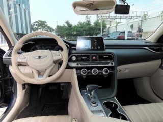 제네시스 G70