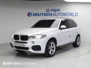 BMW X5 (F15)