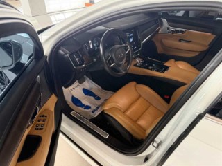 볼보 S90