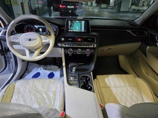 제네시스 G70