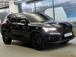 볼보 XC40