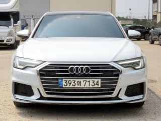 아우디 A6 (C8)