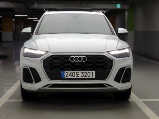 아우디 Q5 (FY)