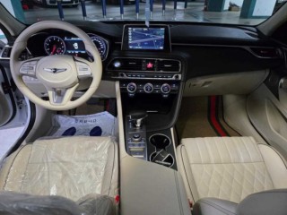 제네시스 G70