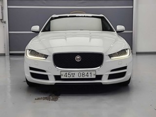재규어 XE