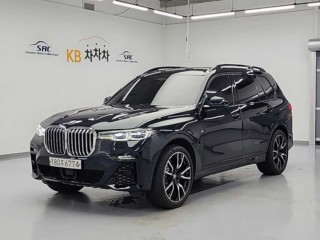 BMW X7 (G07)