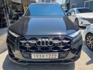 아우디 Q7 (4M)