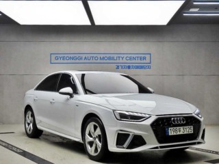 아우디 A4 (B9)