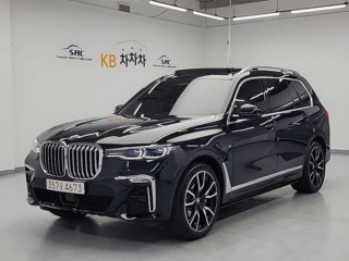 BMW X7 (G07)