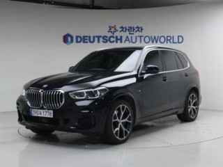 BMW X5 (G05)
