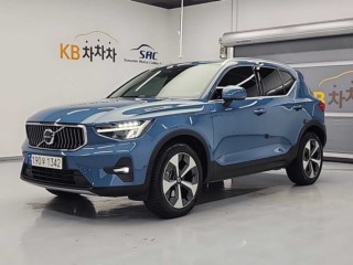 볼보 XC40