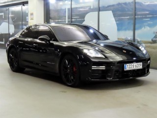 포르쉐 파나메라(972) 4.0 V8 GTS