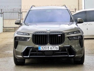 BMW xDrive 40i M 스포츠 매물 사진