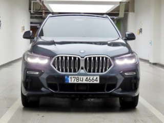 BMW X6 (G06)