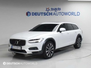 볼보 V90 크로스컨트리