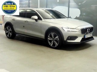 볼보 V60 크로스 컨트리 2세대