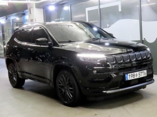 지프 컴패스 2세대 2.4 AWD S
