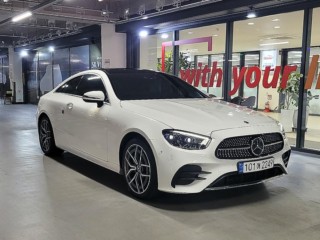 벤츠 E-클래스 W213 E300d 4MATIC 쿠페