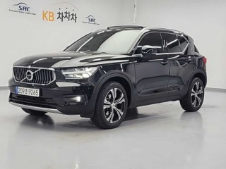 볼보 XC40