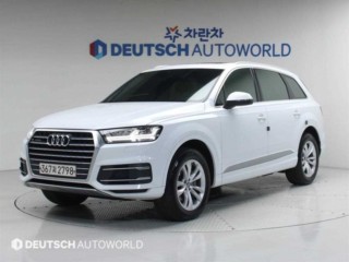 아우디 Q7 (4M)