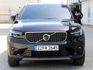 볼보 XC40