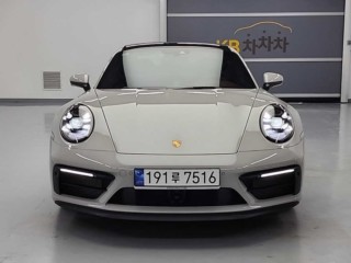 포르쉐 911(992) 카레라 GTS