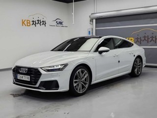 아우디 A7 (4K)