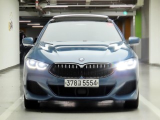 BMW 8시리즈 (G15)