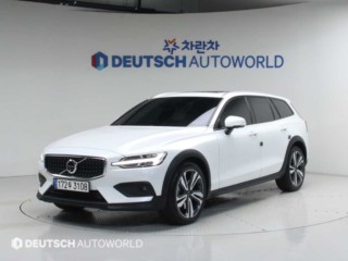 볼보 V60 크로스 컨트리 2세대