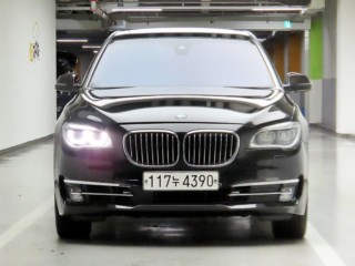 BMW 7시리즈 (F01)