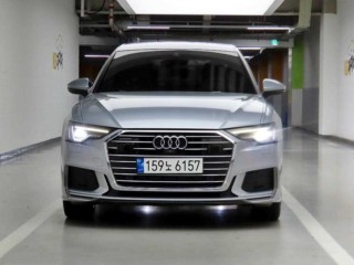 아우디 A6 (C8)