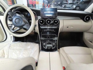 벤츠 C클래스 W205