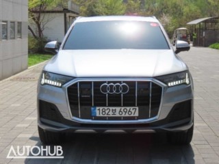 아우디 Q7 (4M)