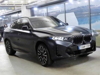 BMW X6 (G06)