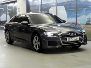 아우디 A6 (C8)