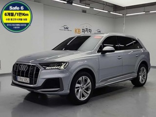 아우디 Q7 (4M)