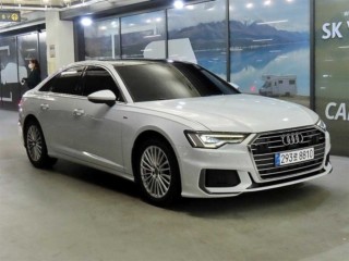 아우디 A6 (C8)