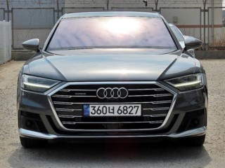 아우디 A8 (D5)
