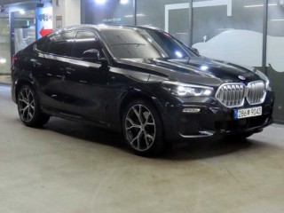 BMW X6 (G06)