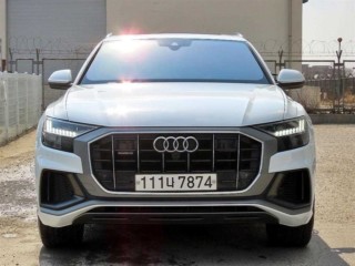 아우디 Q8