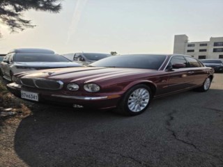재규어 XJ-6