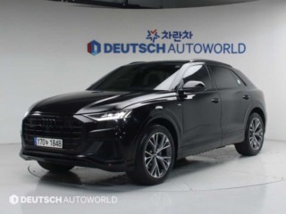 아우디 Q8