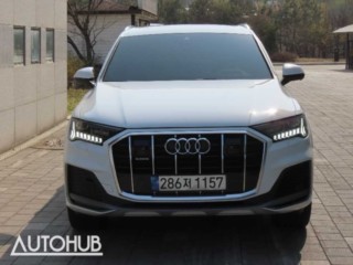 아우디 Q7 (4M)
