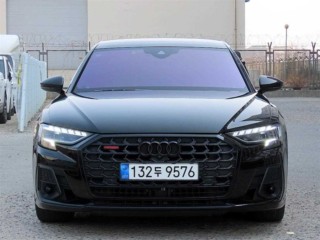 아우디 A8 (D5)