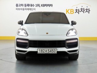 포르쉐 카이엔(PO536)