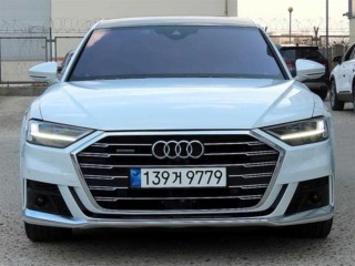 아우디 A8 (D5)