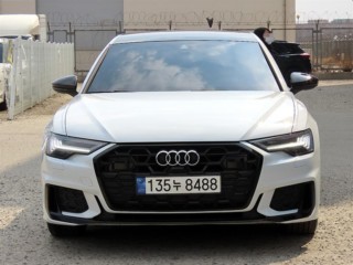 아우디 A6 (C8)