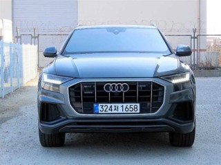 아우디 Q8