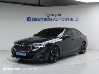BMW i5