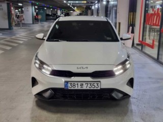 기아 더뉴 K3 2세대